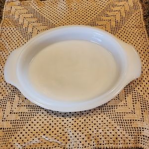 Fire King Milk Glass 1.5 Qt Oval Casserole Lid